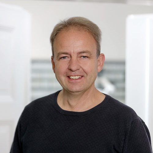 Dr. Ingo Petsch Dr. Ingo Petsch